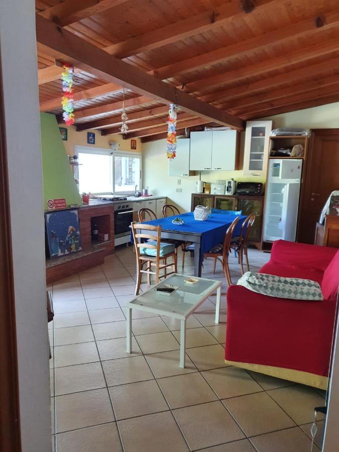 Casa Intera Indipendente Con Giardino Privato Villa Imperia Exterior foto