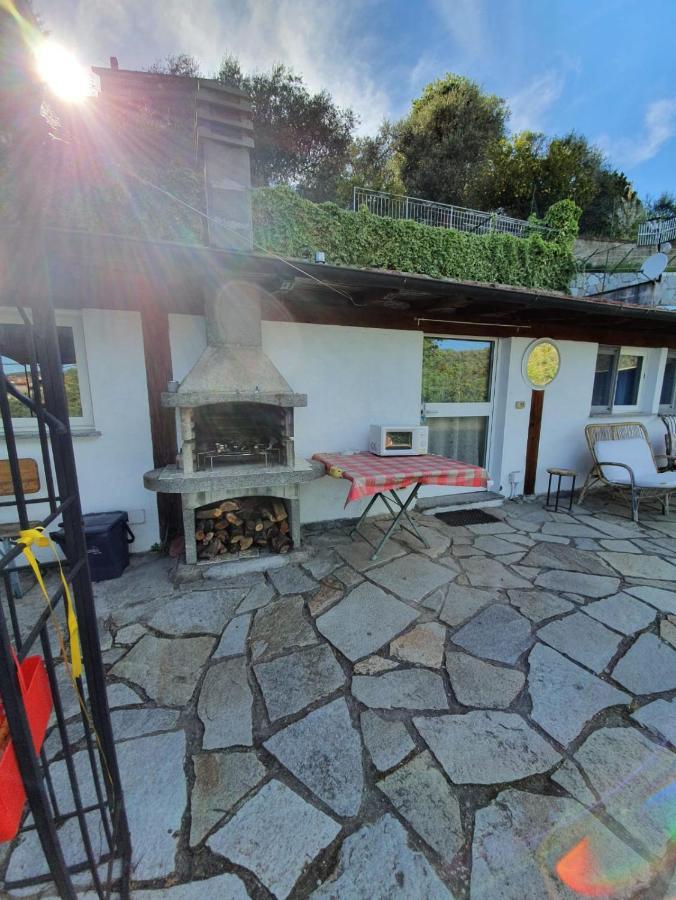 Casa Intera Indipendente Con Giardino Privato Villa Imperia Exterior foto